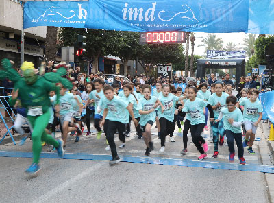 La XXXII Carrera Urbana San Silvestre de El Ejido bate récord de participación con más de 1.000 corredores