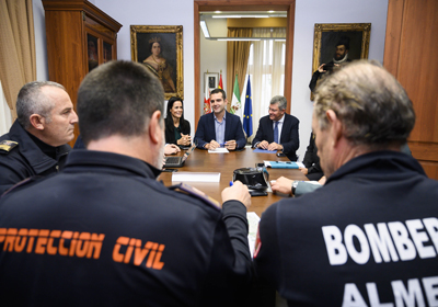 Noticia de Almera 24h: 150 efectivos de Polica Local,  Nacional, Bomberos, 061, Proteccin Civil y Guardia Civil velarn por la seguridad en la Cabalgata