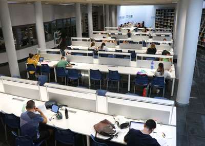 La Biblioteca Central de El Ejido ampliará su horario los días 18 y 25 de enero y el 1 de febrero de cara a los exámenes de las próximas semanas