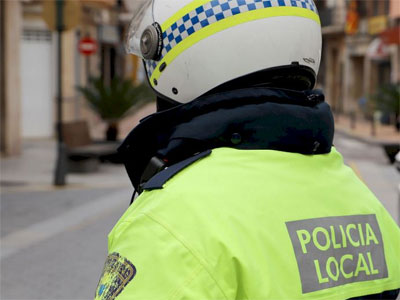Noticia de Almería 24h: El Policía Local de Carboneras detenido era conocedor y partícipe en la actividad delictiva según la UDYCO