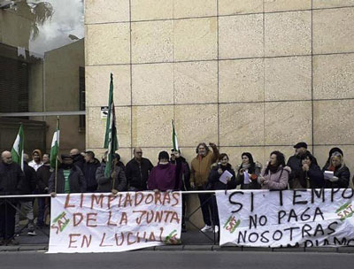 Noticia de Almería 24h: Adelante Andalucía lleva al Parlamento las reivindicaciones de las limpiadoras de la Delegación de Salud y Familia en Almería