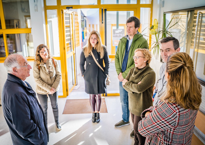 El alcalde visita el CEIP La Romanilla en el inicio de las obras del Plan de Mantenimiento de centros escolares