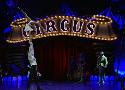 Noticia de Almería 24h: Circlassica guía un viaje emocional al corazón del circo, inspirado por Emilio Aragón, hasta el domingo 