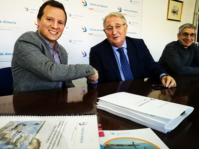 Noticia de Almera 24h: La Autoridad Portuaria firma el contrato de obras para acondicionar el fondeadero del Puerto Pesquero 