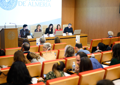 Noticia de Almera 24h: Paola Laynez pone en valor la labor de los trabajadores sociales para mejorar la calidad de vida de los almerienses