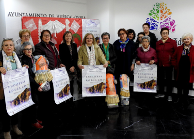 Noticia de Almera 24h: Hurcal-Overa muestra parte de sus tradiciones en el XII Encuentro de Encajeras de Bolillo que se celebra el 7 de marzo