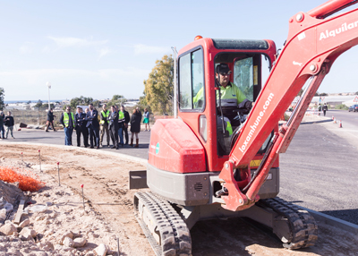 Noticia de Almera 24h: Nueva glorieta y acerado para impulsar la seguridad al acceso del IES Portocarrero 