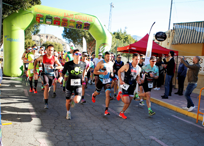 Francis Vaca y Esther Castelln ganan el I Duatln de Rioja