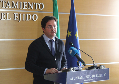 Noticia de Almería 24h: El alcalde de El Ejido pide al Gobierno Central que se arbitren medidas reales y útiles que ayuden al sector hortofrutícola a salir de la crisis estructural de precios que atraviesa