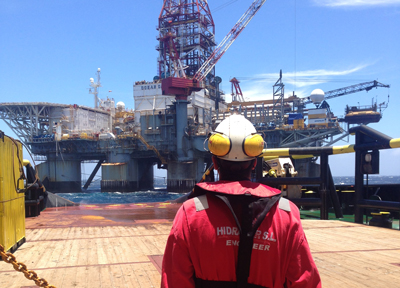 Una plataforma petrolfera atracar maana en el Puerto de Almera