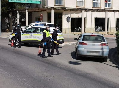 Polica Local incrementa los controles simultneos en Semana Santa para impedir los desplazamientos a segundas viviendas 