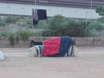 Hoy os quiero hablar de Yaya, el invisible del banco de Piedra