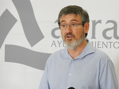 Noticia de Almería 24h: Manuel Cortés anuncia la redacción del proyecto para construir un parking subterráneo en el Puerto de Adra