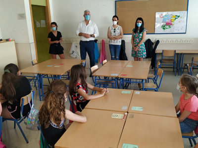 Arranca la Escuela de Verano del Ayuntamiento con 77 participantes en los CEIP La Jarilla y Clara Campoamor