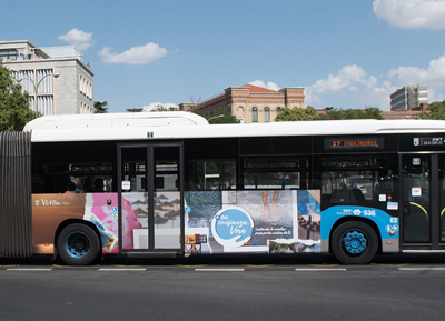 Vera se promociona como Destino de Confianza en los autobuses de Madrid