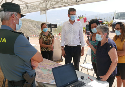 El alcalde visita el dispositivo de búsqueda de Juan Andrés Barranco y reitera su apoyo a la familia
