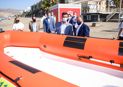 Almera recibe de la Junta de Andaluca doce vehculos y embarcaciones para reforzar la seguridad en todo el litoral municipal