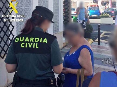 Noticia de Almería 24h: Le roba la libreta bancaria a una conocida y extrae 3.000 euros