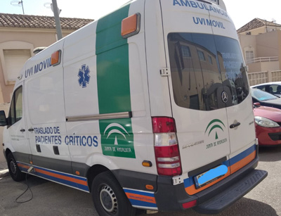 Noticia de Almería 24h: El Sindicato SiPcte asegura que una trabajadora de Correos es trasladada en ambulancia con un ataque de ansiedad por sobrecarga de trabajo 