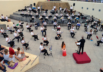 La Agrupación San Indalecio une talento y belleza musical en su concierto en el Anfiteatro de la Rambla
