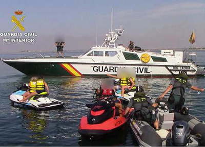 Noticia de Almería 24h: La Guardia Civil realiza 48 denuncias tras inspeccionar 87 embarcaciones de recreo y motos acuáticas 