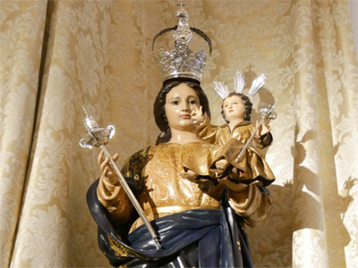 Adra celebra el día grande de su patrona con una misa en honor a la Virgen del Mar