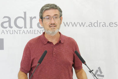 Manuel Cortés implantará nuevas medidas tras analizar la situación sanitaria en Adra