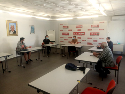 El Partido Comunista y Podemos Andalucía se reúnen con la FCS-CCOO de Almería por la defensa de los trabajadores del Sector Naviero