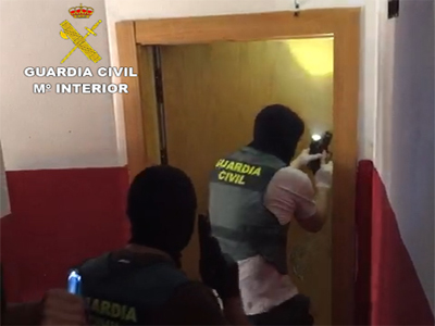 Noticia de Almería 24h: La Guardia Civil desmantela, por segunda vez, un narco bloque en Roquetas de Mar 