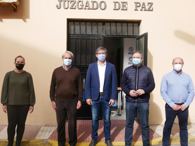 Noticia de Almería 24h: Ayuntamiento y Junta estudian mejoras para el Juzgado de Paz de Adra