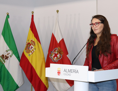 Noticia de Almería 24h: Aprobadas por unanimidad las propuestas de Podemos para restaurar La Sirena y soterrar el cableado aéreo