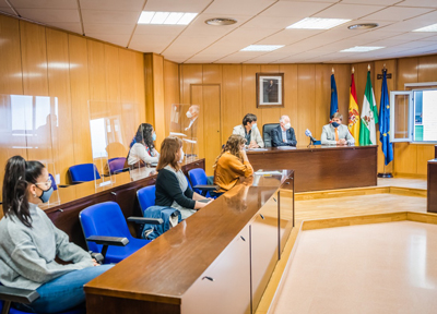 Noticia de Almería 24h: Reunión con representantes de los colegios concertados de Roquetas de Mar ante la nueva ley educativa