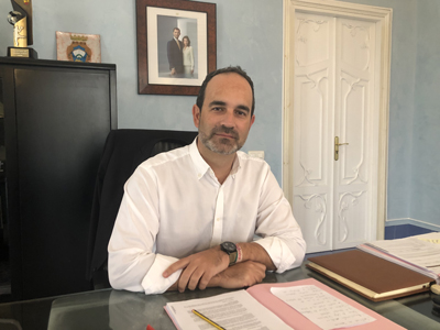 Noticia de Almería 24h: El Ayuntamiento estudia personarse en la causa que pide 13 años de inhabilitación a Salvador Hernández