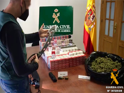 Noticia de Almería 24h: Desmantelan un activo punto de venta de droga situado en una zona céntrica de Roquetas