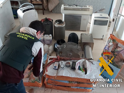 La Guardia Civil desmantela un activo punto de venta de drogas en Vera
