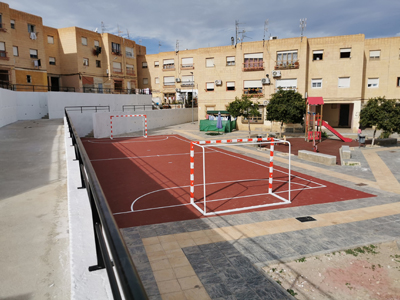Noticia de Almería 24h: Finalizan las obras de mejora y remodelación en el Barrio de las 80 viviendas de Vera
