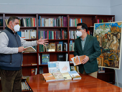 El IEA enriquece la bibliografa provincial con seis libros de temtica y autores almerienses