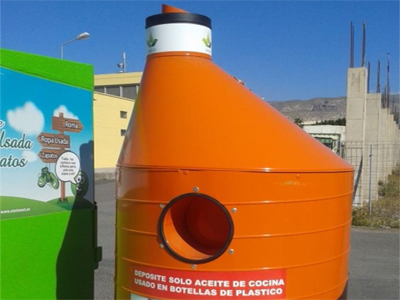 Noticia de Almería 24h: Vícar Recogió Más De 4.200 Kilos De Aceite Usado Doméstico En El Último Año