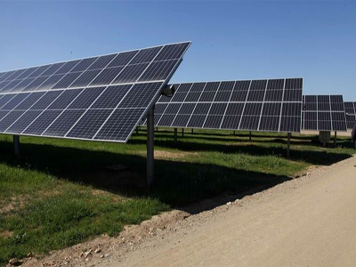 Noticia de Almera 24h: La nueva planta fotovoltaica denominada Andrea se ubicar entre los trminos municipales de Antas y Hurcal-Overa y supondr una inversin por parte de Endesa de ms de 157 millones de euros