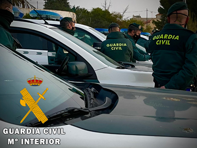 La Guardia Civil detiene al autor de cuatro robos y un hurto en el interior de vehículos en Níjar   
