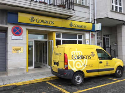 Los Sindicatos califican la concentracin de los trabajadores de Correos en la UR-1 como un rotundo xito