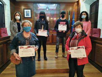 El ayuntamiento de Vera entrega los premios de la primera edicin del concurso de cartas de amor