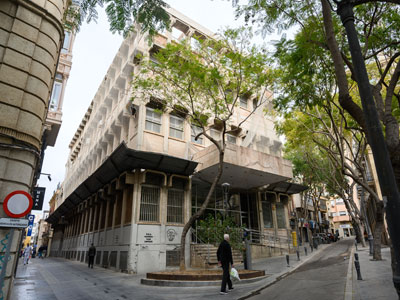 Noticia de Almera 24h: El Ayuntamiento quiere comprar el antiguo edificio de Correos por ms de un milln de euros