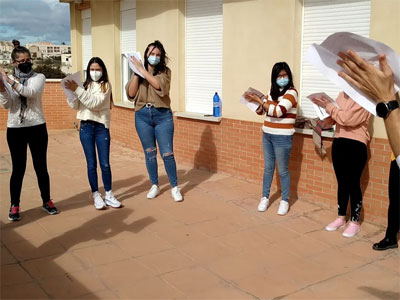 Vera conmemora el Da del Libro con un montaje audiovisual teatralizado dirigido a nios de infantil de los centros educativos 