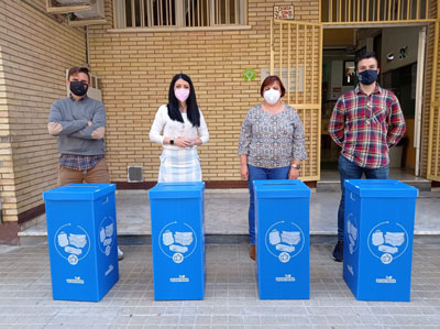 Noticia de Almería 24h: Los alumnos del CEIP 28 de Febrero de Huércal reciclarán papel en una veintena de papeleras donadas por el Consorcio de Residuos del Sector II