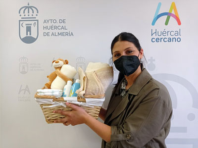 Noticia de Almera 24h: El Ayuntamiento de Hurcal de Almera regalar cestas a los bebs recin nacidos del municipio