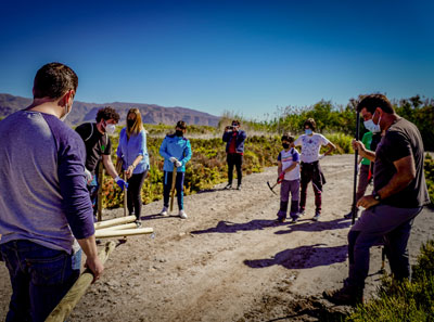 Noticia de Almera 24h: Jornada de trabajo y educacin ambiental para la proteccin de las aves que anidan en la Ribera de la Algaida