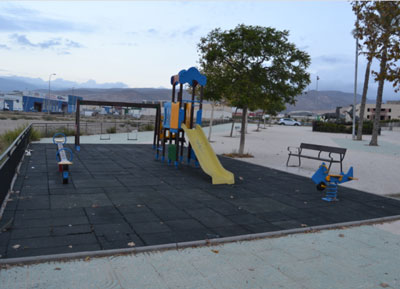 Noticia de Almera 24h: El Parque Del Caballo De La Gangosa  Ver Ampliada La Zona Destinada A Juegos Infantiles