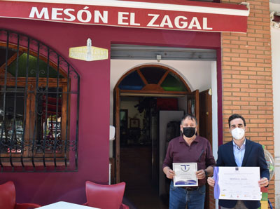 Carlos Sánchez entrega 7 diplomas de calidad turística SICTED a hoteles y hostelería 