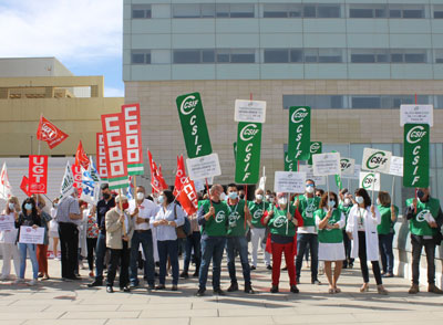 CSIF, junto al resto de sindicatos de la sanidad, se concentra para reclamar el pago pendiente del Complemento de Rendimiento Personal de 2019